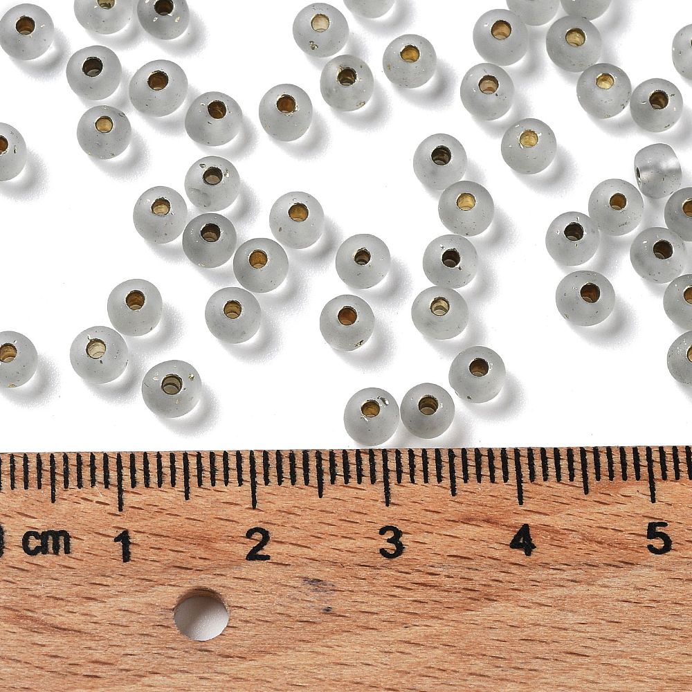 Rocailles Glasperlen silverlined frost 4,4x3mm 180 Stück / Dose Rocailles Glasperlen silverlined frost 4,4x3mm 180 Stück / Dose