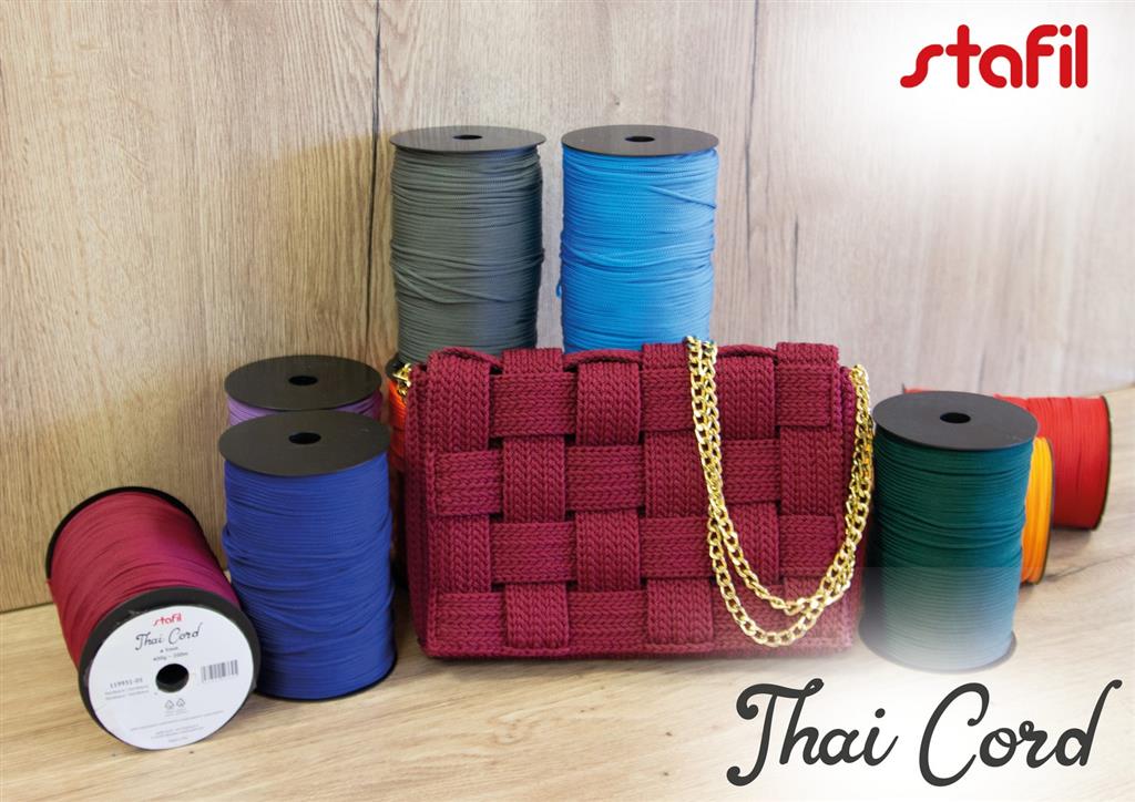 Thai Cord Taschenhäkelgarn OLIVGRÜN ø 3mm 400g 200m Thai Cord Taschenhäkelgarn OLIVGRÜN ø 3mm 400g 200m