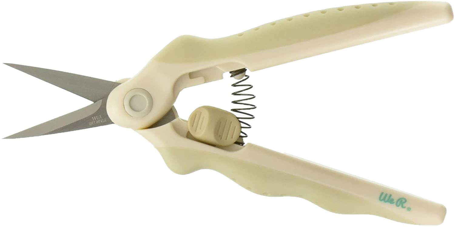 We R Memory Keepers  Spring Loaded Scissors Feder-Schere