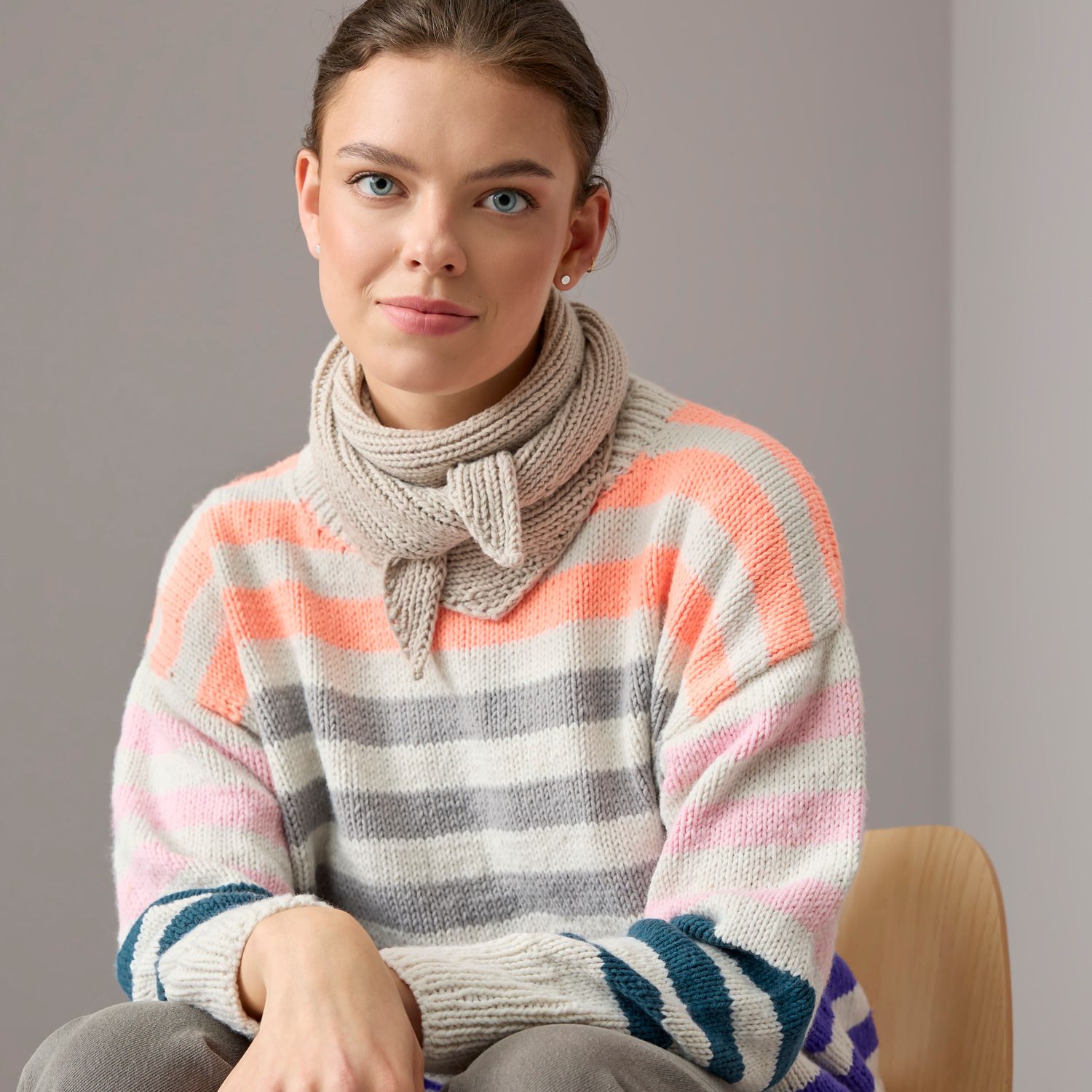 Essentials Aran Vegan Cashmere 50g 100m Essentials Aran Vegan Cashmere 50g 100m