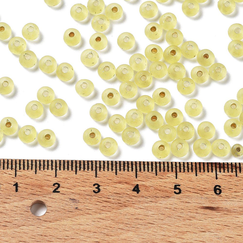Rocailles Glasperlen silverlined frost 4,4x3mm 180 Stück / Dose Rocailles Glasperlen silverlined frost 4,4x3mm 180 Stück / Dose