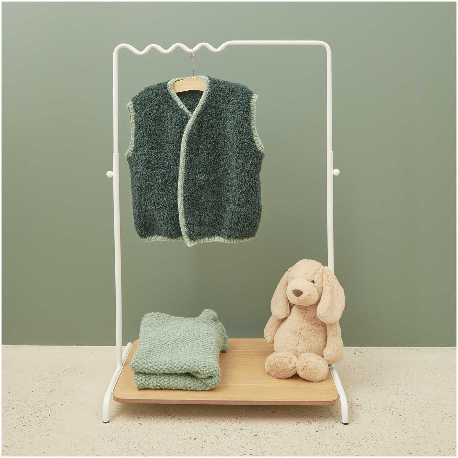 Creative Teddy Garn 100g 220m 100% Polyester Creative Teddy Garn 100g 220m 100% Polyester