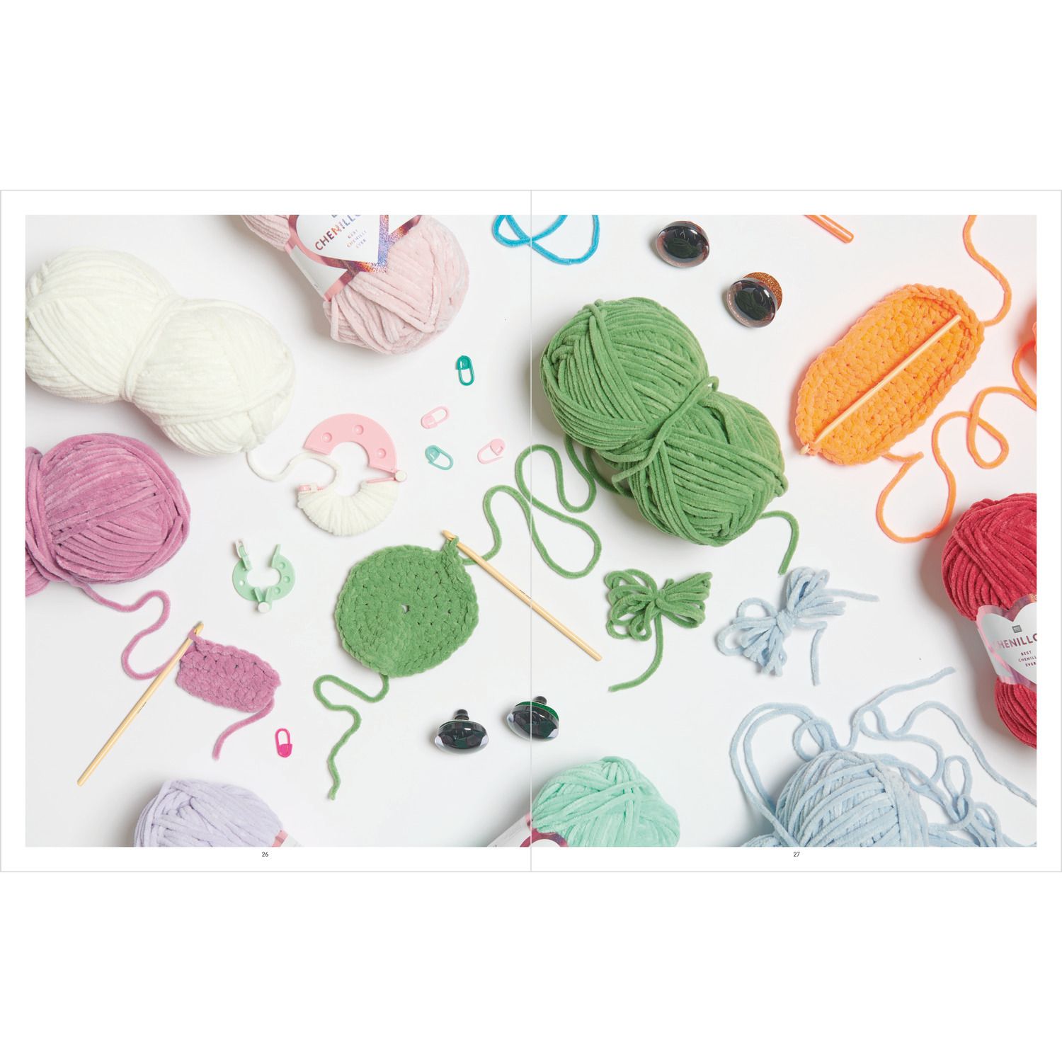 Chenillove Big Cuties Heft Häkelanleitungen 21x27cm 48 Seiten Chenillove Big Cuties Heft Häkelanleitungen 21x27cm 48 Seiten
