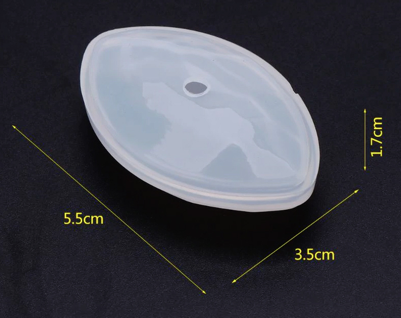 Gießform Anhänger facettierter Ellipse 4,5x3cm 2-teilig