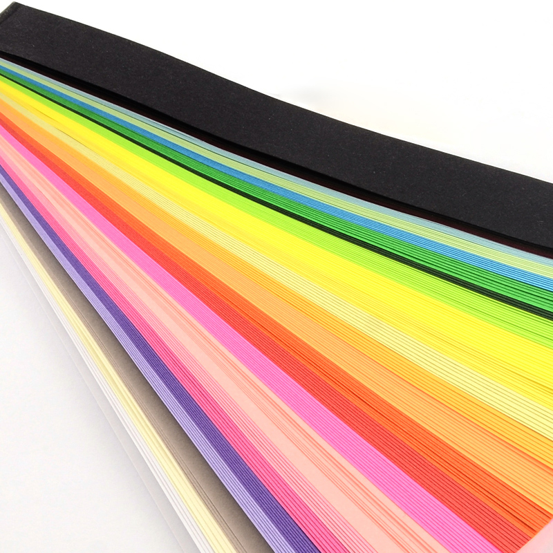 Quillingstreifen kurz breit, 30x2,8 cm, 24 Farben sortiert,  10 Streifen