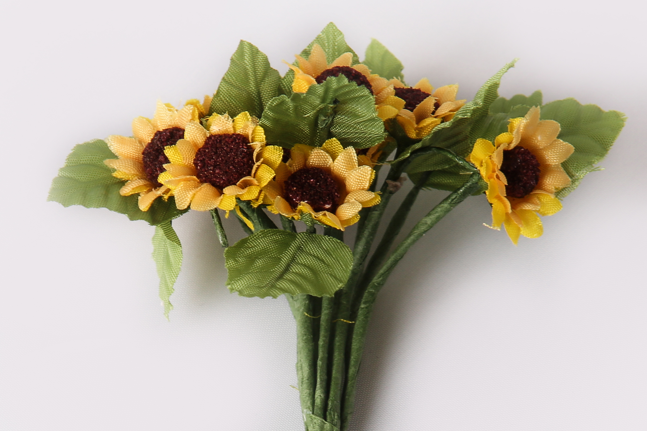 Sonnenblumen klein mit Blatt, 12 Stück/Bund, Kleinblumen, Minisonnenblumen
