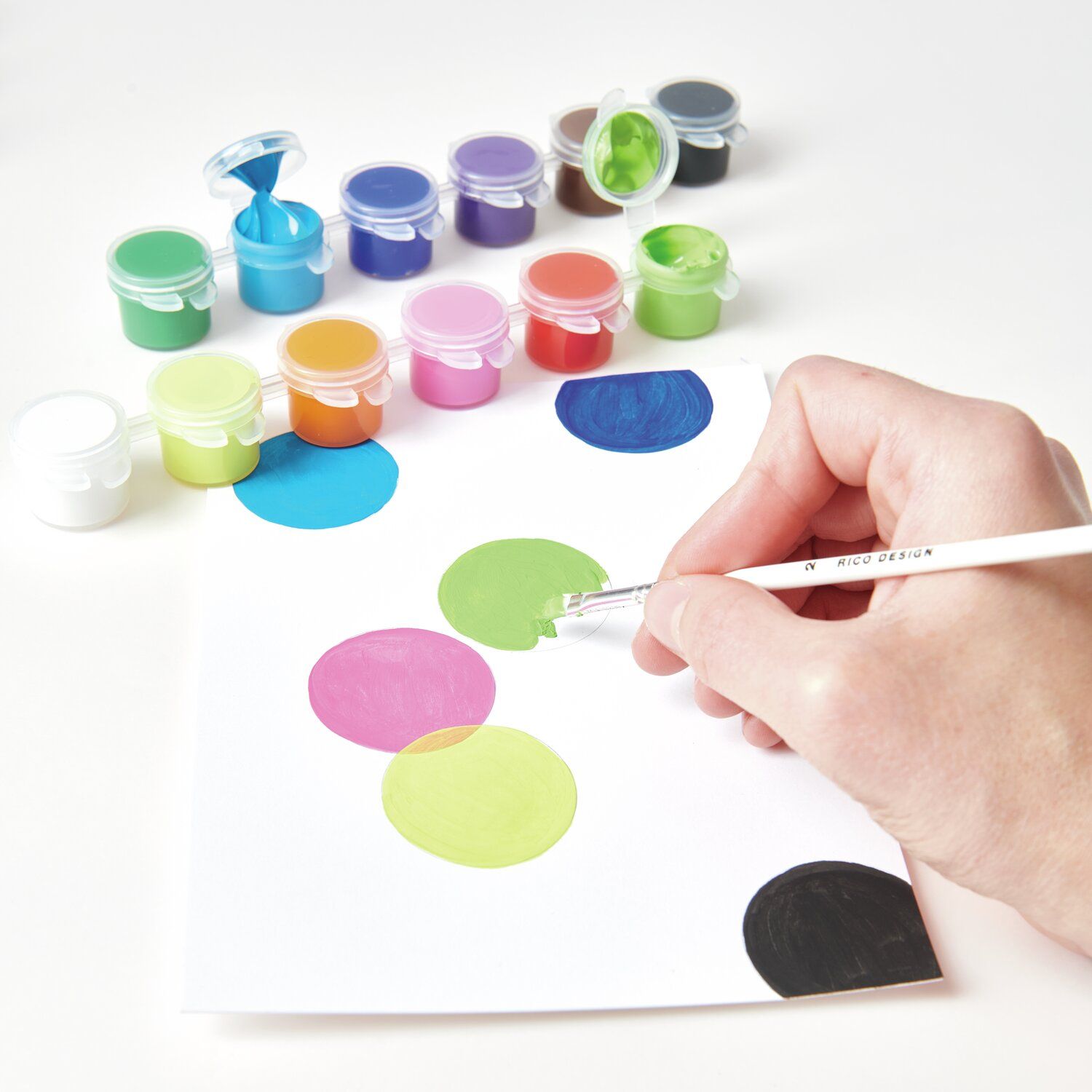 Acrylini Pods Acrylfarben ESSENTIALS Set 12 x 3,5ml Acrylini Pods Acrylfarben ESSENTIALS Set 12 x 3,5ml