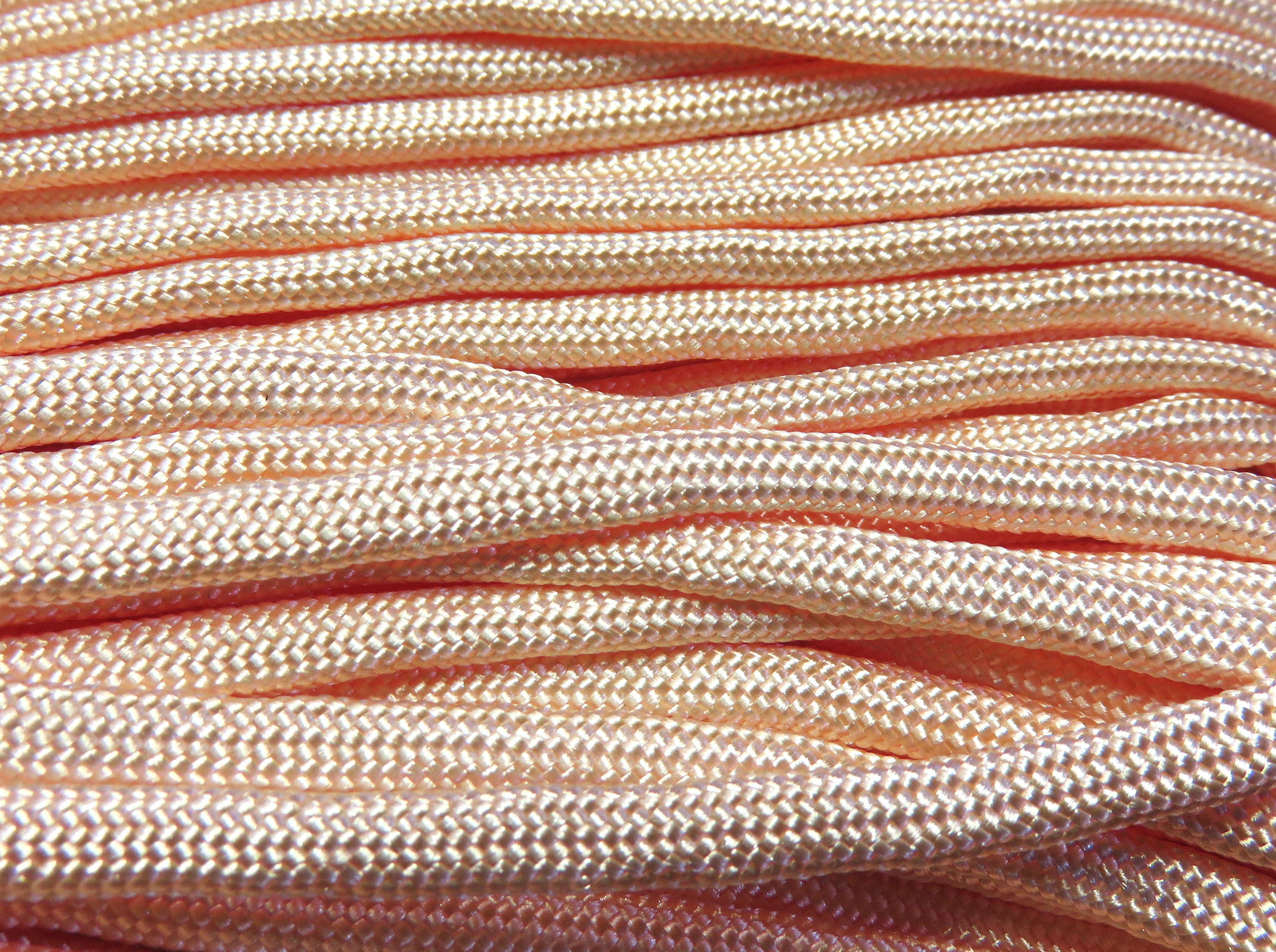 Paracord 4mm, lachs,  6,4 m