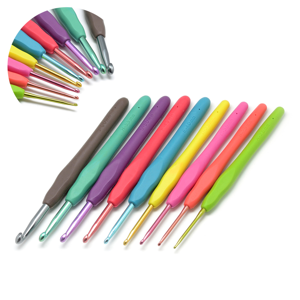 Häkelnadel Set mit Silikongriff – 9 bunte Aluminium Häkelnadeln 2–6 mm – ergonomische Griffe für bequemes Häkeln