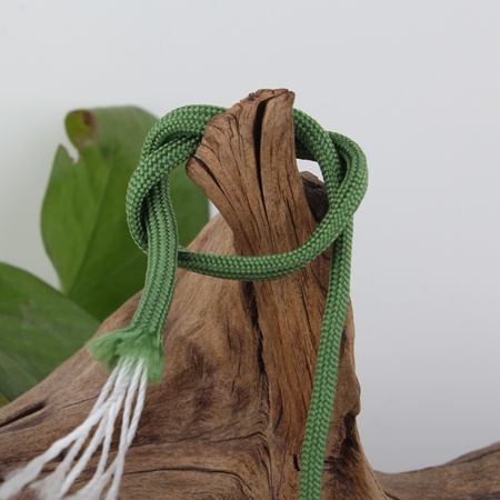 Paracord Kordel UNI MOOSGRÜN einfärbig 4mm 6,4m/ Bund 