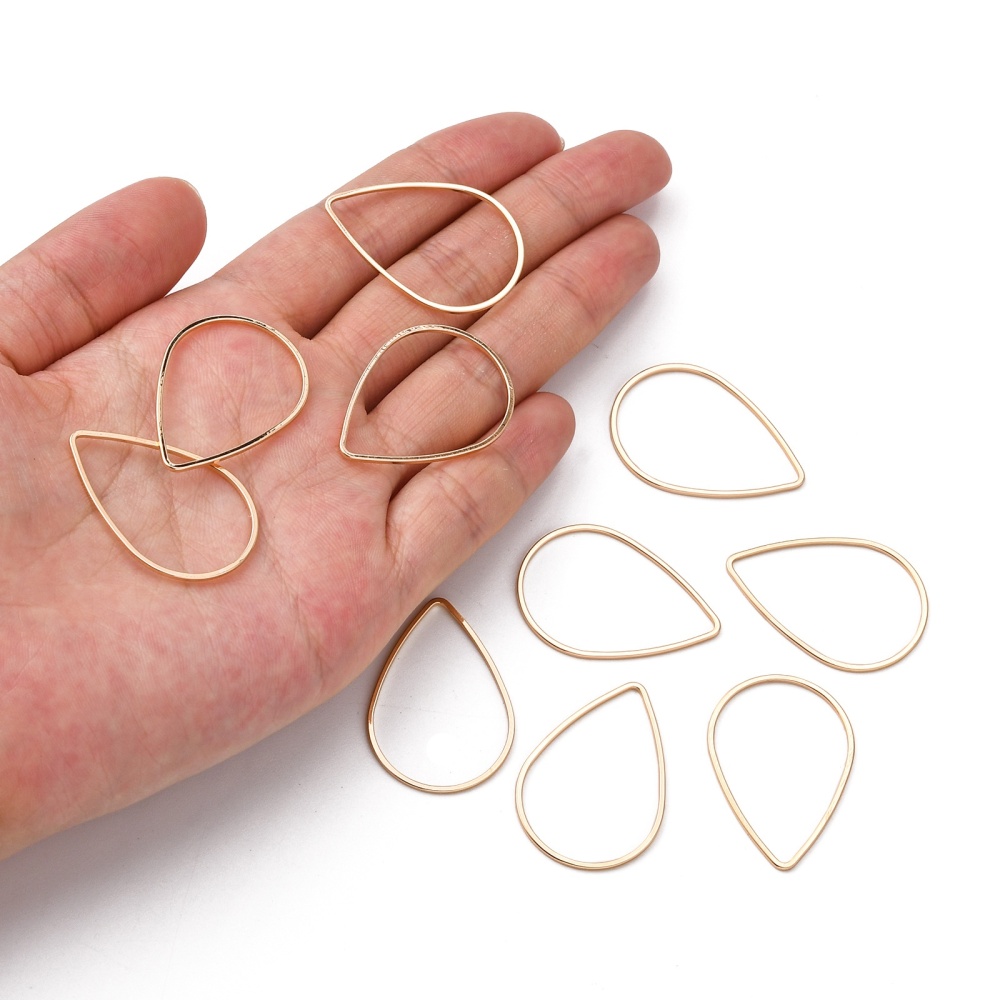 Brass Linking Rings Tropfenform goldfarbig aus Messing 32x22x1mm 1 Stück