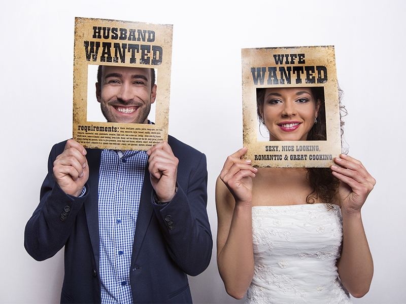 Schilder: Wife Wanted - Husband Wanted, 2 Stück/Packung