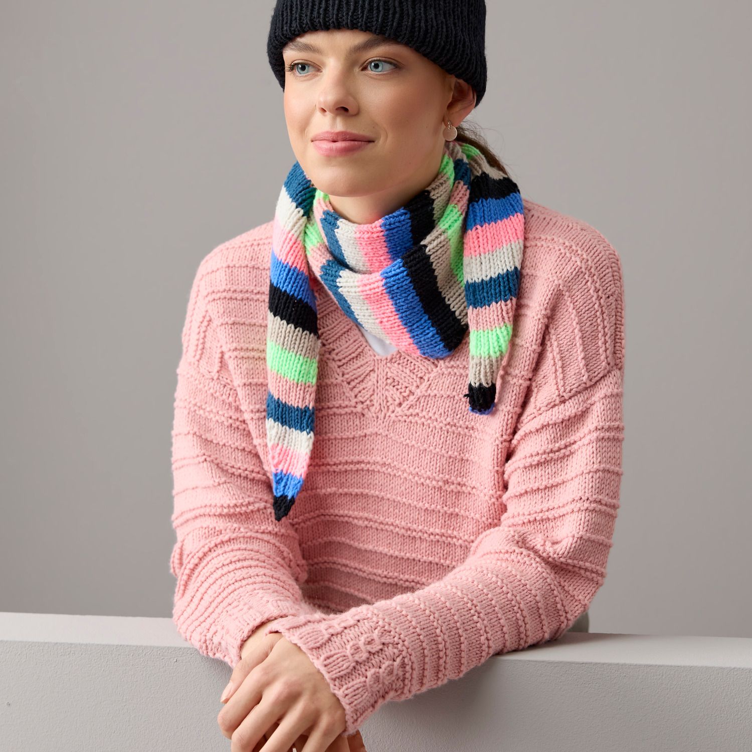Essentials Aran Vegan Cashmere 50g 100m Essentials Aran Vegan Cashmere 50g 100m