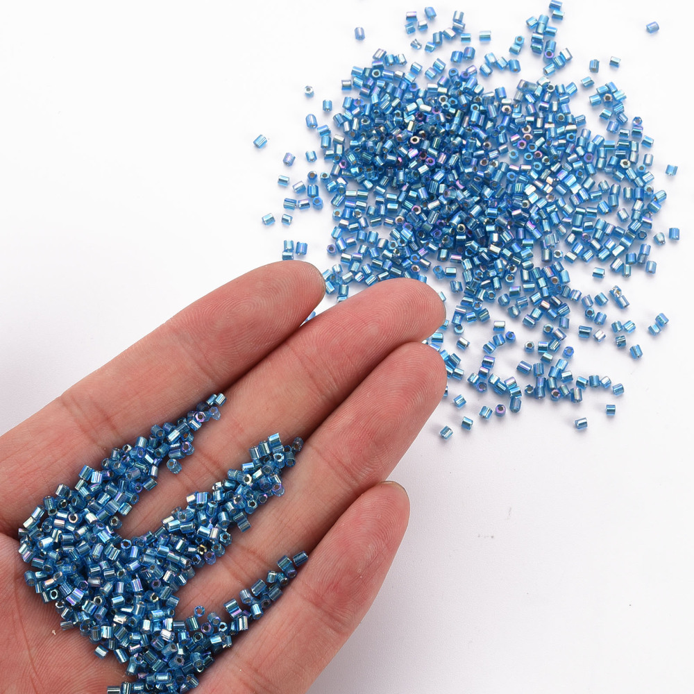 Stiftperlen 2,5-3x2mm, Kleine Glass Bugle Beads, 17g/Dose